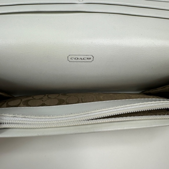 Coach Slim Trifold Wallet leather In Color Ivory - Picture 12 of 13